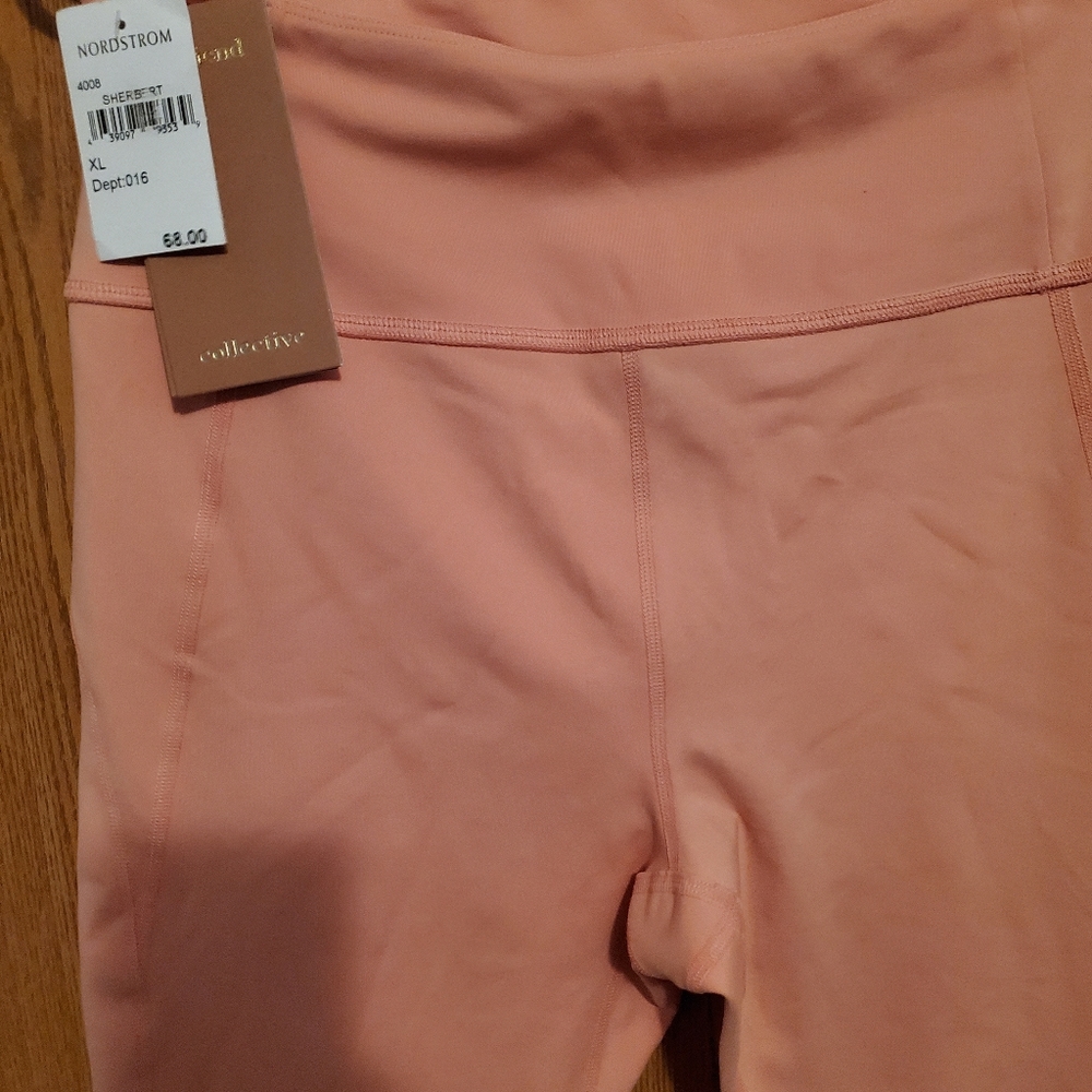 Coral leggings